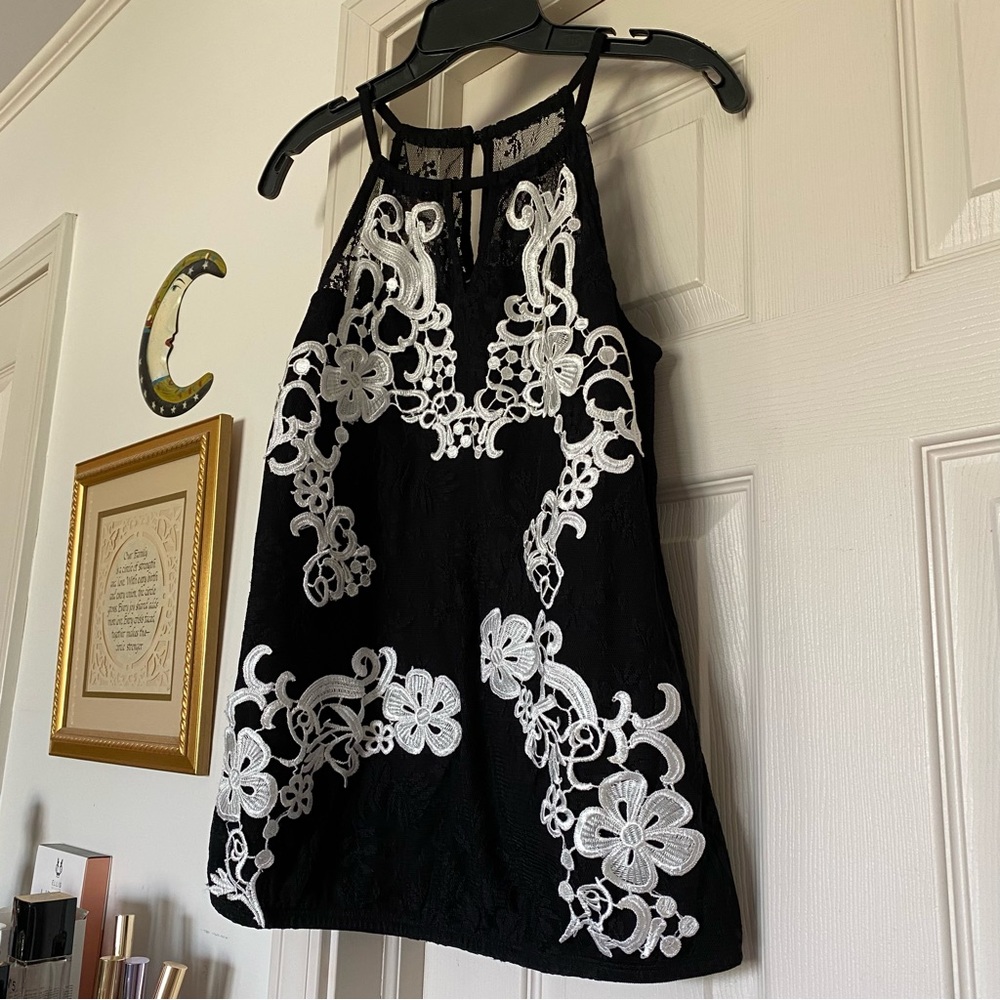 INC International Concepts size medium top - Picture 2 of 7